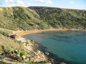 Ghajn Tuffieha Bay auf Malta